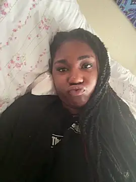 Snapshot of Ebonythroat777 chatting on 4, 6, 2026 Ebonythroat777 online show from 4, 6, 2026