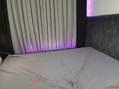 Avery West online show from 3, 3, 2026