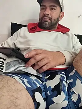 hairyandbigmann online show from 7, 3, 2026