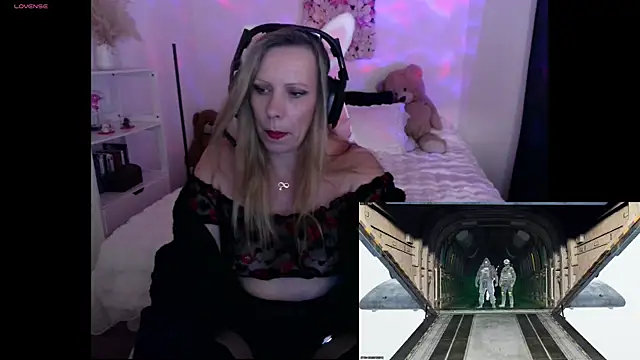 ArchangelTheFrancaise online show from 13, 4, 2026