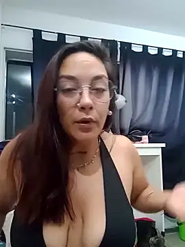 Snapshot of kuramaqueen chatting on 2, 3, 2026 kuramaqueen online show from 2, 3, 2026