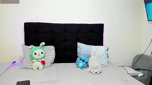 Vinaaly  online show from 11, 3, 2026