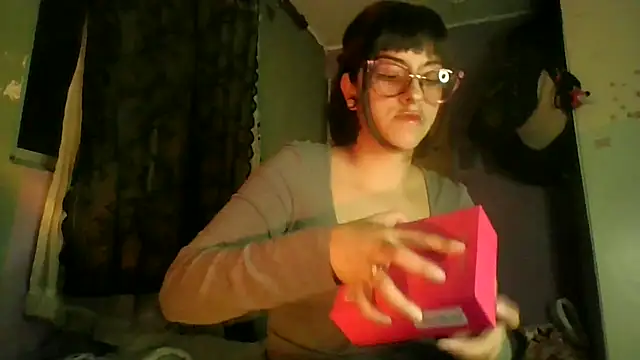 mimi miauu online show from 17, 4, 2026