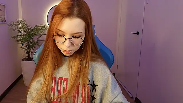 PinkAn8el online show from 4, 2, 2026