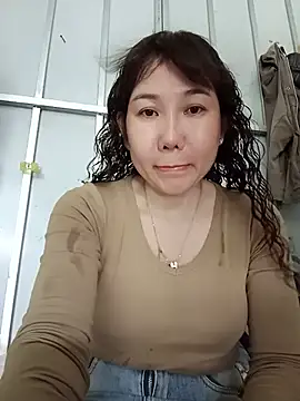 Snapshot of Ana-love2026 chatting on 1, 6, 2026 Ana-love2026 online show from 1, 6, 2026