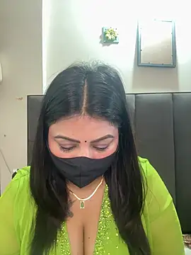 Snapshot of Myra_Desire69 chatting on 4, 2, 2026 Myra Desire69 online show from 4, 2, 2026