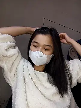 Daisy-lusia2026 online show from 8, 4, 2026