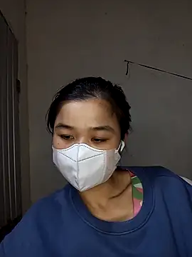 Daisy-lusia2026 online show from 18, 4, 2026