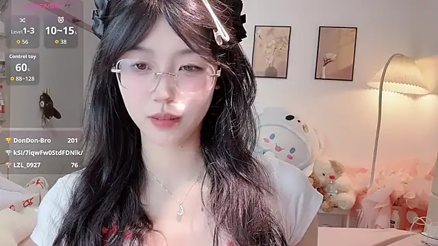 Snapshot of Luminous4173 chatting on 14, 7, 2026 Luminous4173 online show from 14, 7, 2026