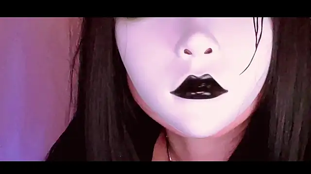 Snapshot of NoirLiliyaa chatting on 27, 2, 2026 NoirLiliyaa online show from 27, 2, 2026