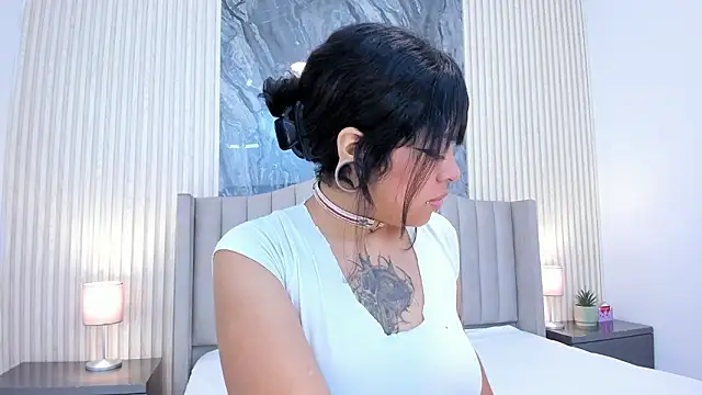 Snapshot of Amyy_Carter chatting on 2, 2, 2026 Amyy Carter online show from 2, 2, 2026