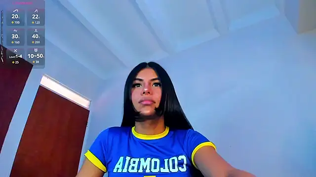 Snapshot of Salolatina chatting on 3, 7, 2026 Salolatina online show from 3, 7, 2026