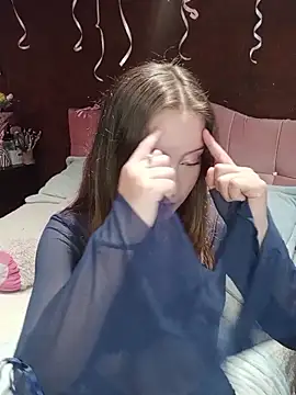 MimiSoftie online show from 16, 4, 2026