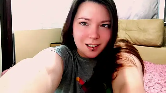 Snapshot of NotYourDoll chatting on 6, 5, 2026 NotYourDoll online show from 6, 5, 2026