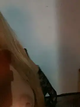 Snapshot of Karenhot11 chatting on 22, 2, 2026 Karenhot11 online show from 22, 2, 2026