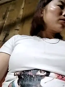 Snapshot of Ella-aa chatting on 6, 2, 2026 Ella-aa online show from 6, 2, 2026