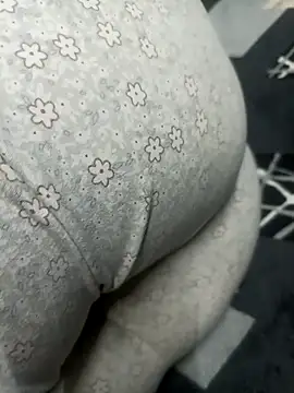 Sexyqueen102  online show from 28, 2, 2026