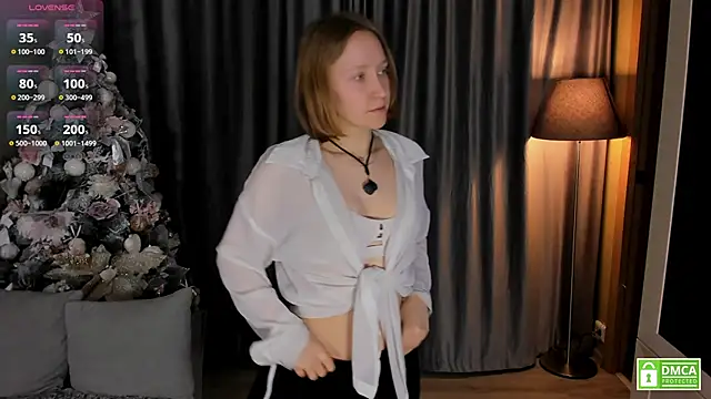 Cutie Ellis online show from 18, 4, 2026