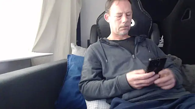 Snapshot of Sexy_Ass_Mike chatting on 15, 2, 2026 Sexy Ass Mike online show from 15, 2, 2026