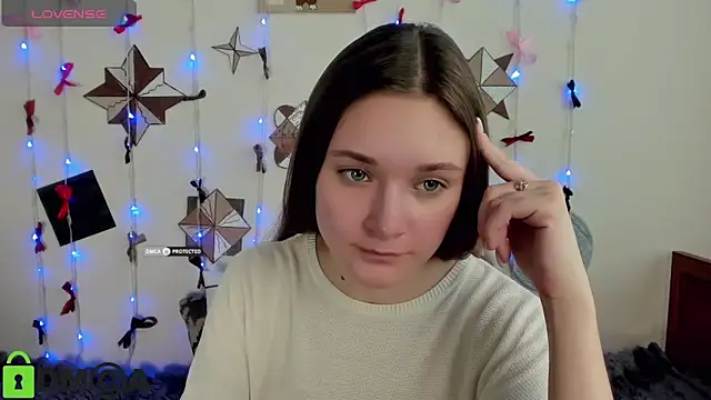 Snapshot of Elina_X chatting on 9, 6, 2026 Elina X online show from 9, 6, 2026
