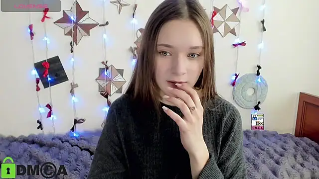 Snapshot of Elina_X chatting on 15, 6, 2026 Elina X online show from 15, 6, 2026
