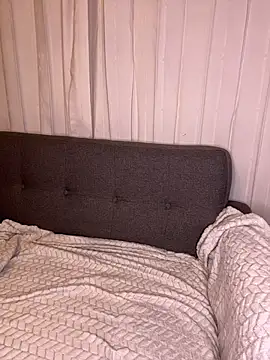 Snapshot of cristal__violetaa chatting on 3, 2, 2026 cristal violetaa online show from 3, 2, 2026