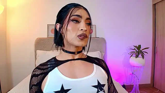Snapshot of KarolPortellaa chatting on 14, 6, 2026 KarolPortellaa online show from 14, 6, 2026