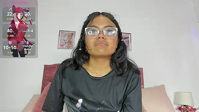 luna velveth online show from 24, 3, 2026