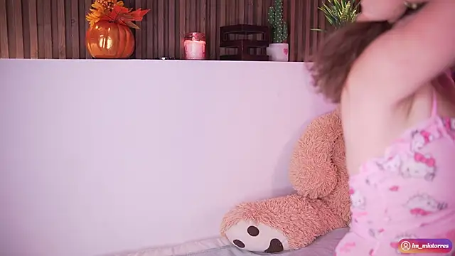 Snapshot of MiaTorres4 chatting on 26, 7, 2026 MiaTorres4 online show from 26, 7, 2026