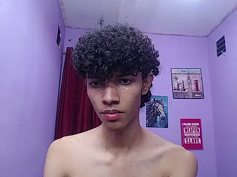 Snapshot of bigcock_twinks chatting on 26, 2, 2026 bigcock twinks online show from 26, 2, 2026