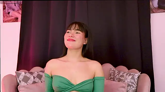 dakotacollins  online show from 19, 3, 2026