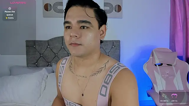 Snapshot of NoahVance chatting on 2, 2, 2026 NoahVance online show from 2, 2, 2026