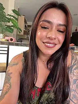 Snapshot of foxxy_lover chatting on 8, 4, 2026 foxxy lover online show from 8, 4, 2026