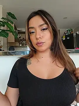 Snapshot of foxxy_lover chatting on 16, 7, 2026 foxxy lover online show from 16, 7, 2026