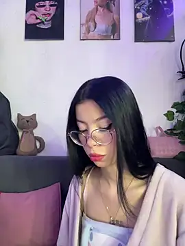 Snapshot of violettahotass chatting on 20, 2, 2026 violettahotass online show from 20, 2, 2026