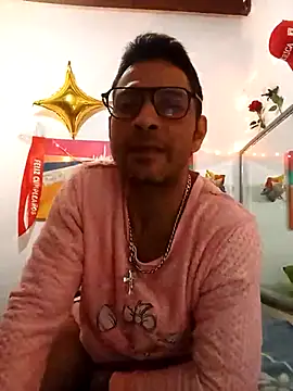 yoahotpetrafiery online show from 24, 3, 2026