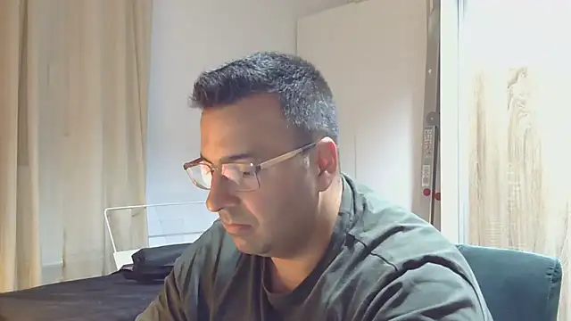 Snapshot of VanillaTime78-Jorge chatting on 13, 5, 2026 VanillaTime78-Jorge online show from 13, 5, 2026