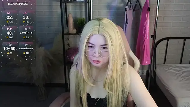 Snapshot of AnitaMeyer chatting on 3, 2, 2026 AnitaMeyer online show from 3, 2, 2026