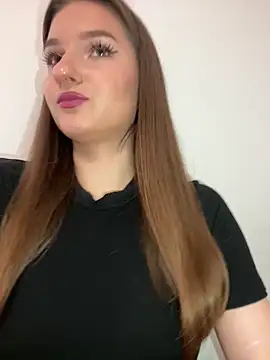 Snapshot of Green_eyes_lady chatting on 19, 2, 2026 Green eyes lady online show from 19, 2, 2026