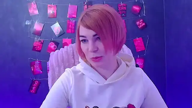 CuttieEmma online show from 29, 3, 2026