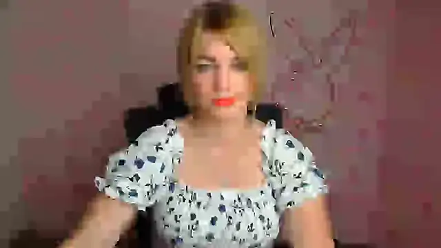 CuttieEmma online show from 14, 7, 2026