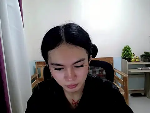 Snapshot of devine_goddess chatting on 13, 7, 2026 devine goddess online show from 13, 7, 2026