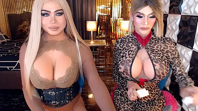 Snapshot of MonstrousCockDiva chatting on 19, 3, 2026 MonstrousCockDiva online show from 19, 3, 2026