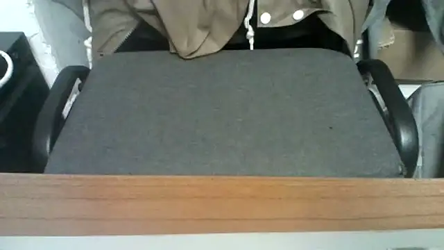 elegantblack online show from 19, 3, 2026