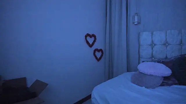 danaalamiri2 online show from 8, 3, 2026