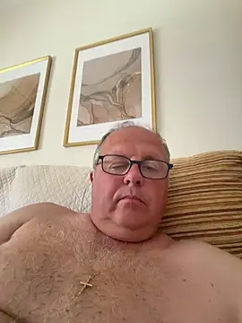 Snapshot of YachtCaptain10 chatting on 5, 6, 2026 YachtCaptain10 online show from 5, 6, 2026