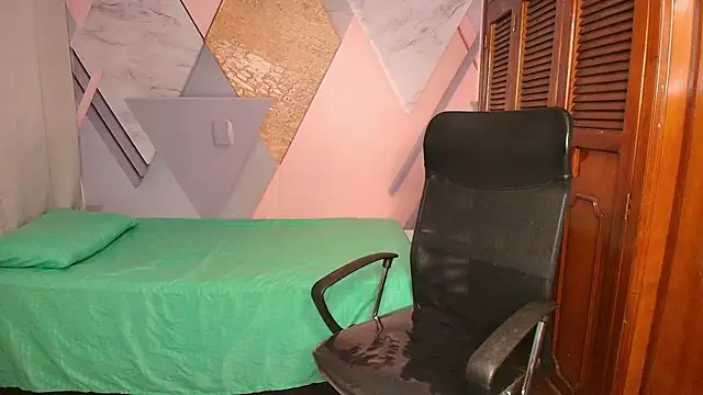 Snapshot of canela_salvaje chatting on 20, 2, 2026 canela salvaje online show from 20, 2, 2026