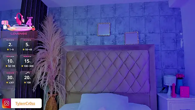 CleoFoxx  online show from 2, 4, 2026