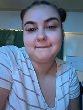 AlyaX X online show from 15, 3, 2026