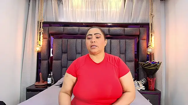 Snapshot of Karina_Mendoza chatting on 1, 5, 2026 Karina Mendoza online show from 1, 5, 2026